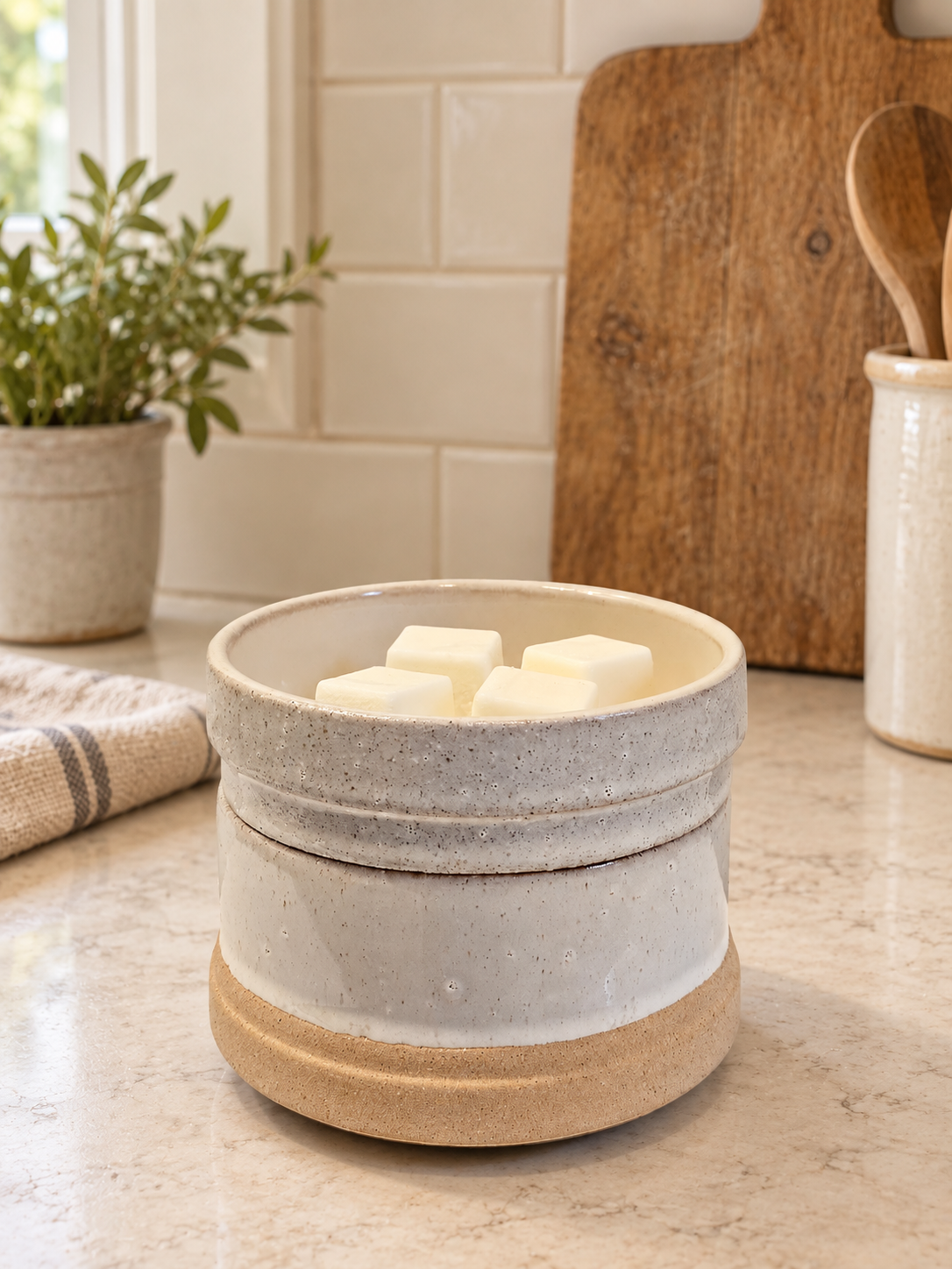 Rustic White 2-in-1 Wax & Candle Warmer